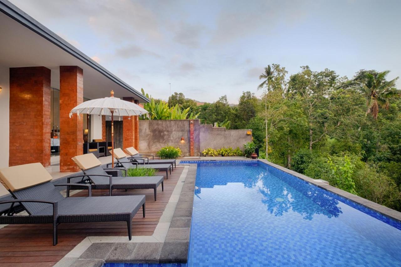 Nadira Bali Villa Мундук Экстерьер фото